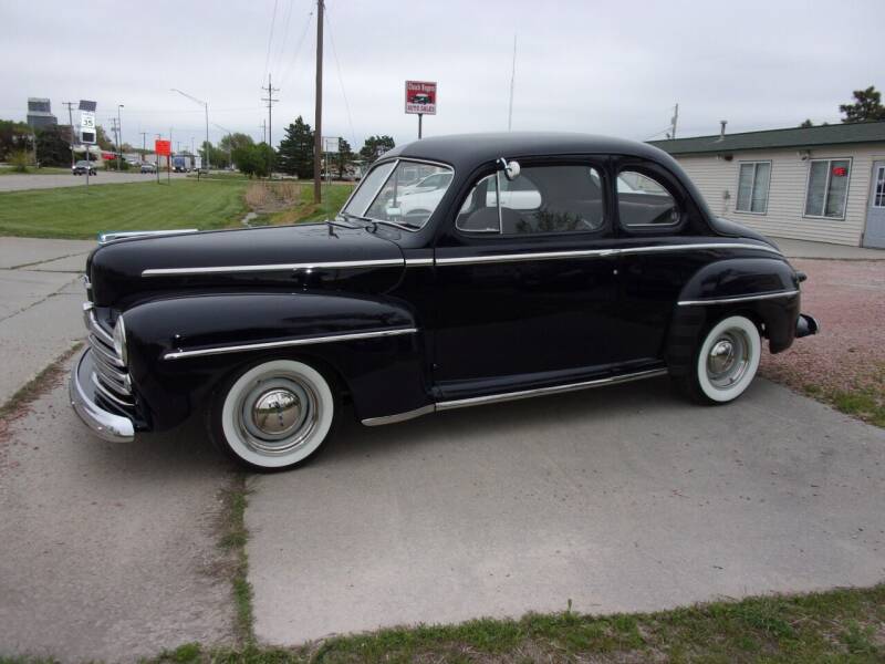 1948-ford-super-deluxe-street-rod-coupe.jpg